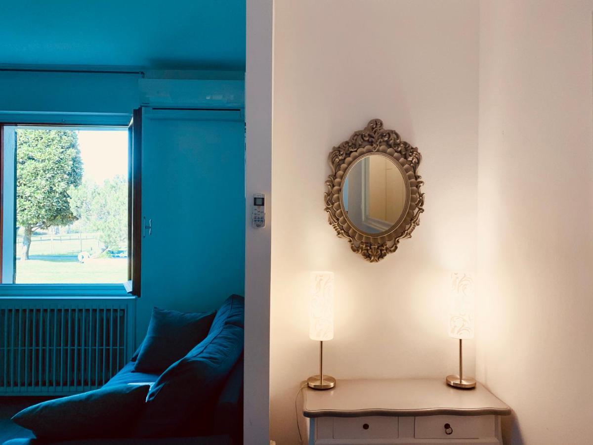 Marilyn Arpa Apartment Sirmione Buitenkant foto