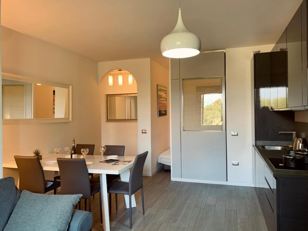 Marilyn Arpa Apartment Sirmione Buitenkant foto