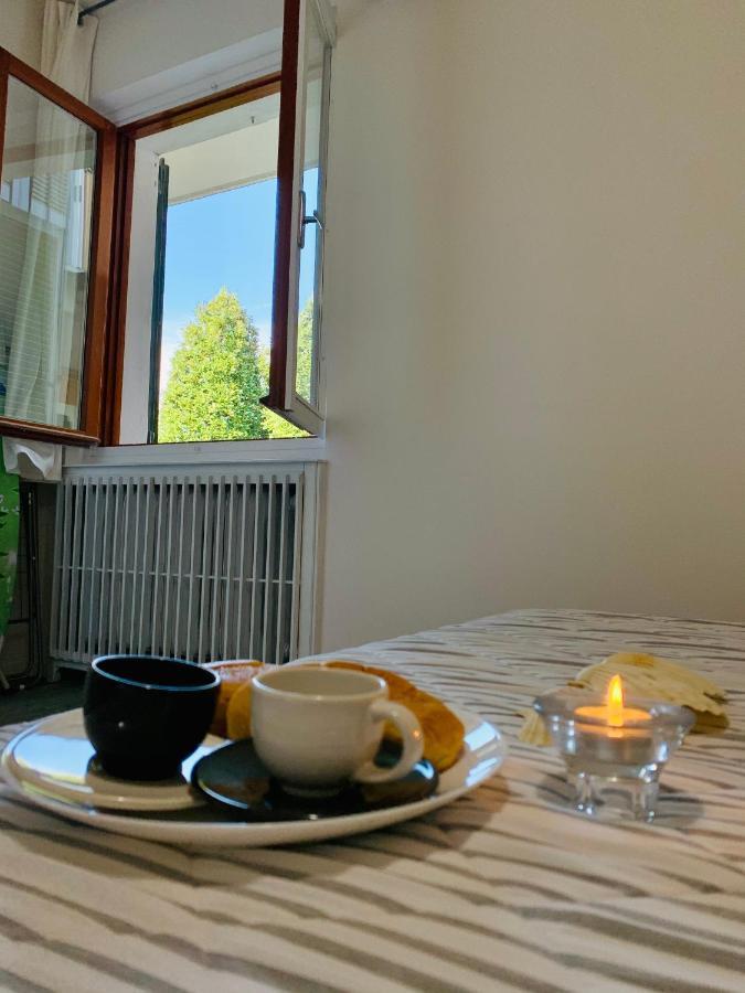 Marilyn Arpa Apartment Sirmione Buitenkant foto